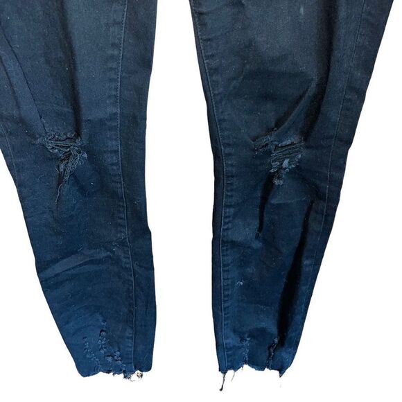 Articles of Society Tivoli black distressed skinny jeans style 4014PLB-493E 29W - Picture 3 of 9